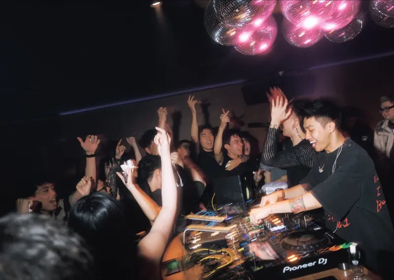 Không gian Fetti Social Club — hình ảnh thực tế